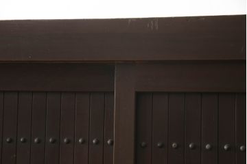 和製アンティーク　奥行きたっぷりの二段重ね水屋箪笥(食器棚、茶箪笥、キャビネット、収納棚、戸棚、引き出し)(R-069487)