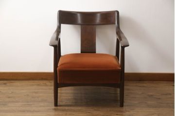 中古　美品　松本民芸家具　#300型曲肘布張イス　レトロな雰囲気を醸し出す1人掛けソファ(一人掛け、アームチェア、椅子)(定価約33万円)(R-069502)