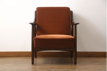 中古　美品　松本民芸家具　#300型曲肘布張イス　レトロな雰囲気を醸し出す1人掛けソファ(一人掛け、アームチェア、椅子)(定価約33万円)(R-069503)