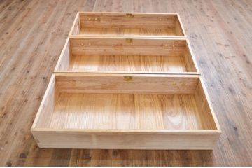和製ビンテージ　柔らかな色合いが魅力的な加茂総桐箪笥(並厚、総桐たんす、衣装箪笥、着物箪笥、和タンス、引き出し、ヴィンテージ)(R-069505)