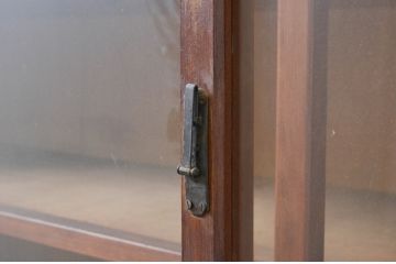 和製アンティーク　大正ロマン　レトロな佇まいが魅力的な二段重ね収納棚(キャビネット、戸棚、食器棚、飾り棚、ガラスケース、店舗什器、引き出し、本箱、ブックケース)(R-069506)