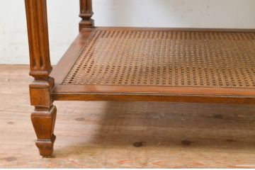 中古　DREXEL HERITAGE(ドレクセルヘリテイジ)　補助テーブル付きのクラシカルなサイドテーブル(ローテーブル、コーヒーテーブル、エンドテーブル、ナイトテーブル、飾り台)(R-069511)
