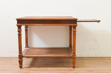 中古　DREXEL HERITAGE(ドレクセルヘリテイジ)　補助テーブル付きのクラシカルなサイドテーブル(ローテーブル、コーヒーテーブル、エンドテーブル、ナイトテーブル、飾り台)(R-069513)