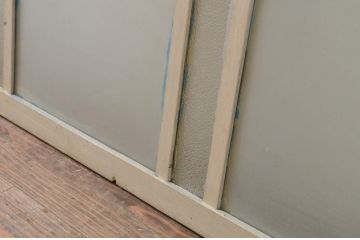 アンティーク建具　ペイント仕上げ限定　インテリアに取り入れやすいシンプルデザインのガラス欄間2枚セット(明り取り、明かり取り)(R-069516)