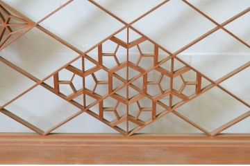アンティーク建具　華やかな空間を演出する組子欄間2枚セット(明り取り、明かり取り)(R-069518)
