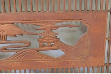 アンティーク建具　松　山里の風景が美しい組子入り彫刻欄間2枚セット(明かり取り、明り取り)(R-069520)