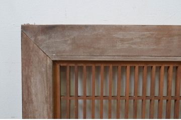 アンティーク建具　松　山里の風景が美しい組子入り彫刻欄間2枚セット(明かり取り、明り取り)(R-069520)