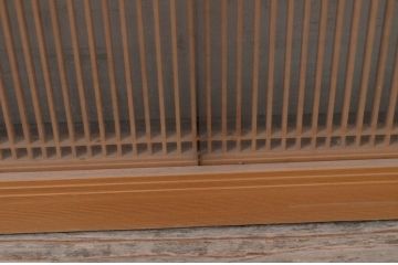 アンティーク建具　繊細な格子が目を惹く片面ガラスの筬(オサ)欄間2枚セット(明り取り、明かり取り、オサランマ)(R-069521)