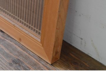 アンティーク建具　繊細な格子が目を惹く片面ガラスの筬(オサ)欄間2枚セット(明り取り、明かり取り、オサランマ)(R-069521)