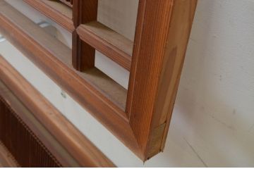 アンティーク建具　細やかに並んだ格子が美しい筬(オサ)欄間2枚セット(明り取り、明かり取り、オサランマ)(R-069524)