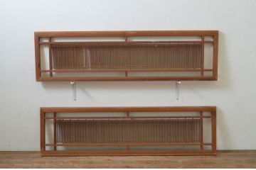 アンティーク建具　細やかに並んだ格子が美しい筬(オサ)欄間2枚セット(明り取り、明かり取り、オサランマ)(R-069524)
