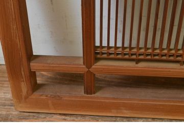 アンティーク建具　細やかに並んだ格子が美しい筬(オサ)欄間2枚セット(明り取り、明かり取り、オサランマ)(R-069524)