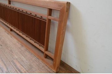 アンティーク建具　細やかに並んだ格子が美しい筬(オサ)欄間2枚セット(明り取り、明かり取り、オサランマ)(R-069524)
