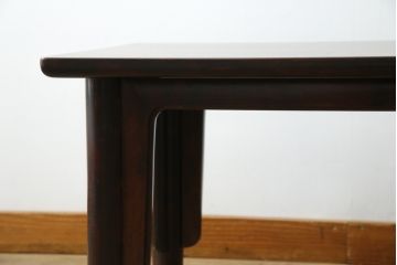 中古　松本民芸家具　柳型茶卓A　慎ましさの中に個性が光るローテーブル(センターテーブル、リビングテーブル、カフェテーブル、コーヒーテーブル、作業台)(定価約17万円)(R-069528)