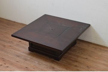 中古　美品!!　北海道民芸家具　和モダンな空間づくりにおすすめの小振りな座炉付テーブル(囲炉裏、関西火鉢、長火鉢、木製火鉢、座卓、ローテーブル)(定価約34万円)(R-069529)