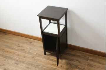 和製ビンテージ　カリモク家具(karimoku)　落ち着いたシックな色合いが魅力の電話台(サイドテーブル、コンソールテーブル、花台、飾り台、収納棚、戸棚、ヴィンテージ)(R-069530)