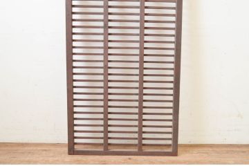 アンティーク建具　どこか懐かしい空気が漂う横格子建具1枚(ドア、木製扉、引き戸)(R-069543)