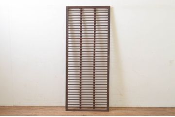 アンティーク建具　どこか懐かしい空気が漂う横格子建具1枚(ドア、木製扉、引き戸)(R-069544)