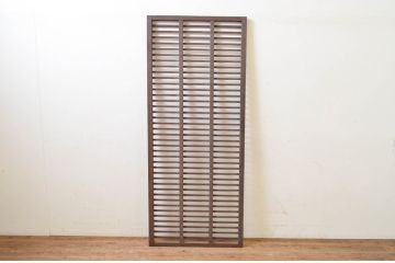 アンティーク建具　どこか懐かしい空気が漂う横格子建具1枚(ドア、木製扉、引き戸)(R-069544)
