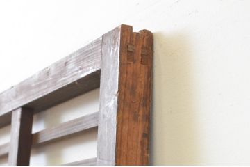 アンティーク建具　どこか懐かしい空気が漂う横格子建具1枚(ドア、木製扉、引き戸)(R-069544)