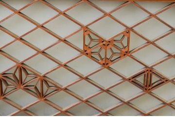 アンティーク建具　片面ガラス　凝ったデザインの組子が目を惹く組子欄間1枚(明り取り、明かり取り)(R-069545)