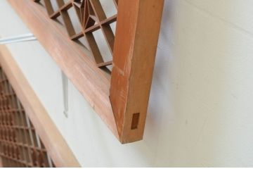 アンティーク建具　華やかなデザインが目を惹く組子欄間2枚セット(明り取り、明かり取り)(R-069571)