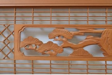 アンティーク建具　松の彫刻と組子細工入り　和風の欄間2枚セット(明り取り、明かり取り)(R-069572)