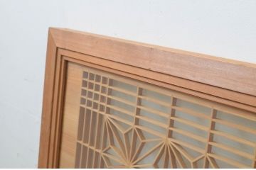 アンティーク建具　両面ガラス　松竹梅の彫刻が入った欄間2枚セット(明り取り、明かり取り)(R-069575)