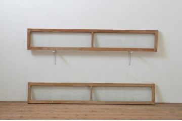 アンティーク建具　シンプルなデザインでインテリアに取り入れやすいガラス欄間2枚セット(明り取り、明かり取り)(R-069576)