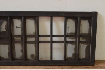 アンティーク建具　ノスタルジックな雰囲気溢れるガラス欄間2枚セット(明り取り、明かり取り)(R-069578)