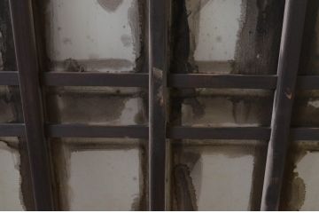 アンティーク建具　ノスタルジックな雰囲気溢れるガラス欄間2枚セット(明り取り、明かり取り)(R-069579)