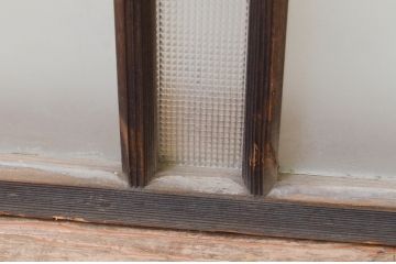 アンティーク建具　レトロな雰囲気を醸し出すガラス欄間1枚(明り取り、明かり取り)(R-069600)