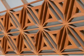 アンティーク建具　片面ガラス　華やかなデザインが目を惹く組子欄間1枚(明り取り、明かり取り)(R-069601)