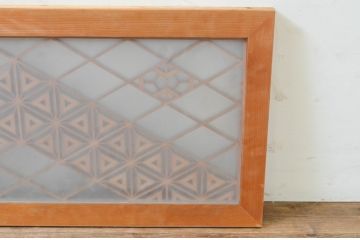 アンティーク建具　片面ガラス　華やかなデザインが目を惹く組子欄間1枚(明り取り、明かり取り)(R-069601)