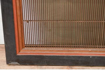 アンティーク建具　片面ガラス　整然と並んだ格子が美しい筬(おさ)欄間1枚(明り取り、明かり取り、オサランマ)(R-069606)