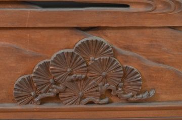 アンティーク建具　　和の風情を感じられる上質な彫刻欄間1枚(明り取り、明かり取り)(R-069609)