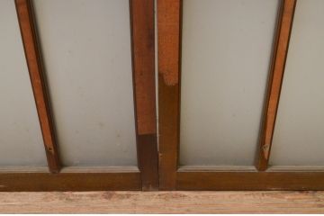 アンティーク建具　タモ材　大正ロマン　和モダンな空間作りにおすすめな古い洋館のガラス窓2枚セット(引き戸、ガラス戸)(R-069630)