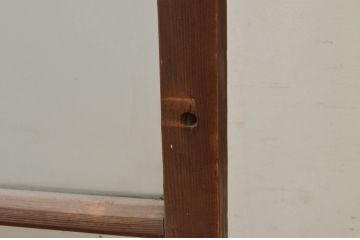 アンティーク建具　どこか懐かしい雰囲気漂うマス目(升目)の格子窓2枚セット(ガラス戸、格子戸、引き戸)(R-069632)