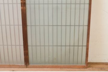 アンティーク建具　レトロな空間を演出する格子入り幅狭ガラス戸2枚セット(引き戸、格子戸、ガラス障子戸)(R-069633)