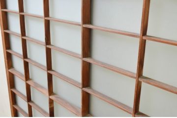 アンティーク建具　レトロな空間を演出する格子入り幅狭ガラス戸2枚セット(引き戸、格子戸、ガラス障子戸)(R-069634)