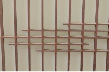  アンティーク建具　山と海どちらの風情も味わえる書院窓2枚セット(書院戸、引き戸)(R-069638)
