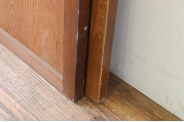 アンティーク建具　どこか懐かしい雰囲気漂う板戸窓2枚セット(引き戸)(R-069641)