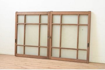 アンティーク建具　大正ロマン　どこか懐かしい雰囲気漂うガラス窓2枚セット(引き戸、ガラス戸)(R-069648)