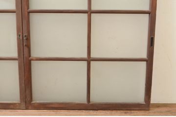 アンティーク建具　レトロな雰囲気が魅力のガラス窓2枚セット(引き戸、ガラス戸)(R-069654)