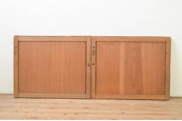 アンティーク建具　漆塗り　落ち着いた和の空間を演出する板戸窓2枚セット(引き戸)(R-069659)