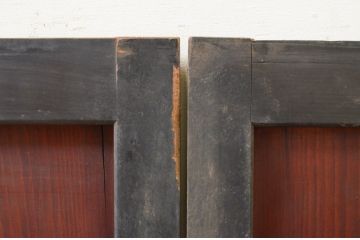 アンティーク建具　漆塗り　落ち着いた和の空間を演出する板戸窓2枚セット(引き戸)(R-069661)