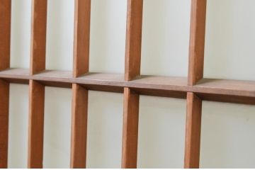 アンティーク建具　レトロな空間を演出する格子入りガラス窓2枚セット(ガラス入り障子戸、引き戸、ガラス戸)(R-069666)