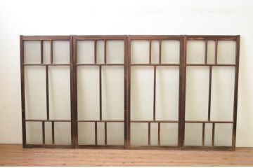 アンティーク建具　大正ロマン　どこか懐かしい雰囲気漂う幅狭ガラス窓4枚セット(引き戸、ガラス戸)(R-069673)
