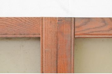 アンティーク建具　総欅(ケヤキ)材　上品な佇まいが魅力のガラス窓2枚セット(引き戸、ガラス戸)(R-069675)