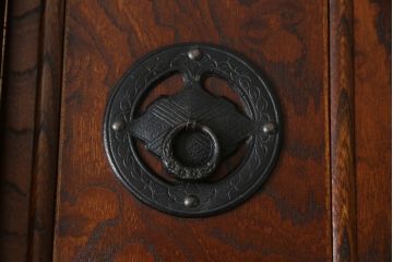 中古　岩谷堂箪笥　重厚感ある金具と佇まいが魅力の長火鉢(木製火鉢、ローテーブル、座卓)(R-069684)